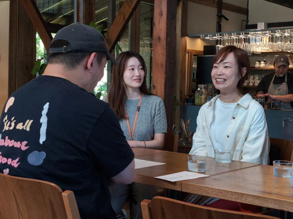 初めてとは思えないほど、話が弾みます